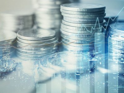 Geld sparen, Foto: Adobe Stock/number1411 Geld sparen